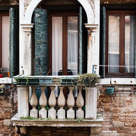 Palazzo Rosa Bed & Breakfast Venice Exterior photo